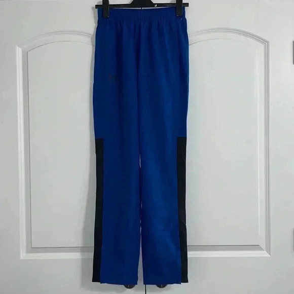 Under Armour Blue Woven Training Pants​​ - Picture 1 of 11